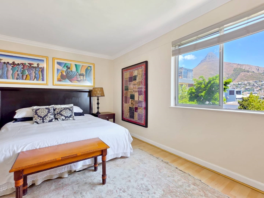 3 Bedroom Property for Sale in Sea Point Western Cape